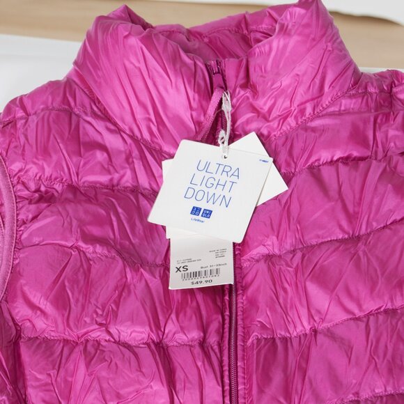 Uniqlo Ultra Light Down Vest – Magenta Pink XS, NWT - Picture 3 of 4